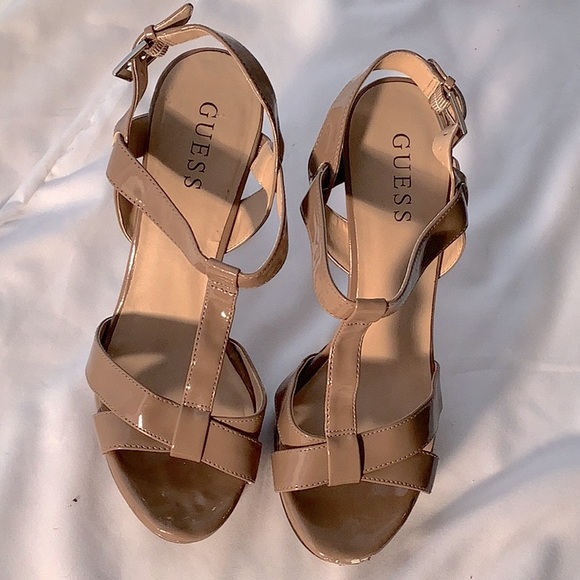 GUESS G High 5” Heels, Size 7 Beige Patent Leather. Minor Wear. See Picture #7 - Picture 3 of 7